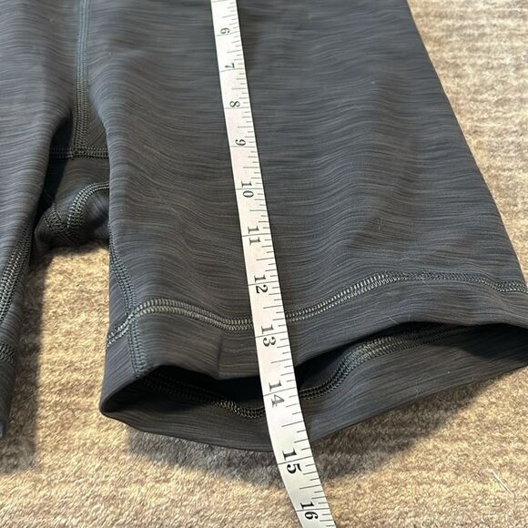 Athletic shorts - Picture 4 of 4